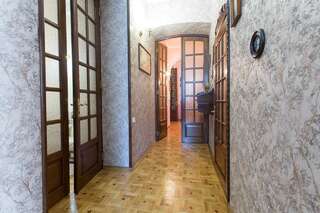 Апартаменты Apartment in the center of Kharkiv Харьков Апартаменты с 3 спальнями-13