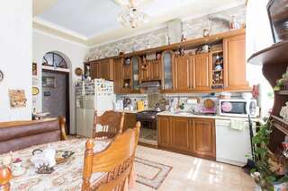 Апартаменты Apartment in the center of Kharkiv Харьков Апартаменты с 3 спальнями-9